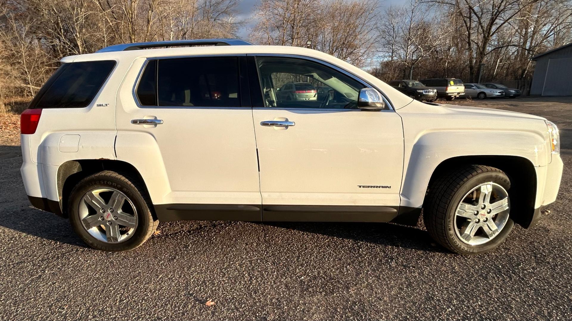 2013 GMC Terrain (2GKALWEK3D6) , located at 17255 hwy 65 NE, Ham Lake, MN, 55304, 0.000000, 0.000000 - Photo#3